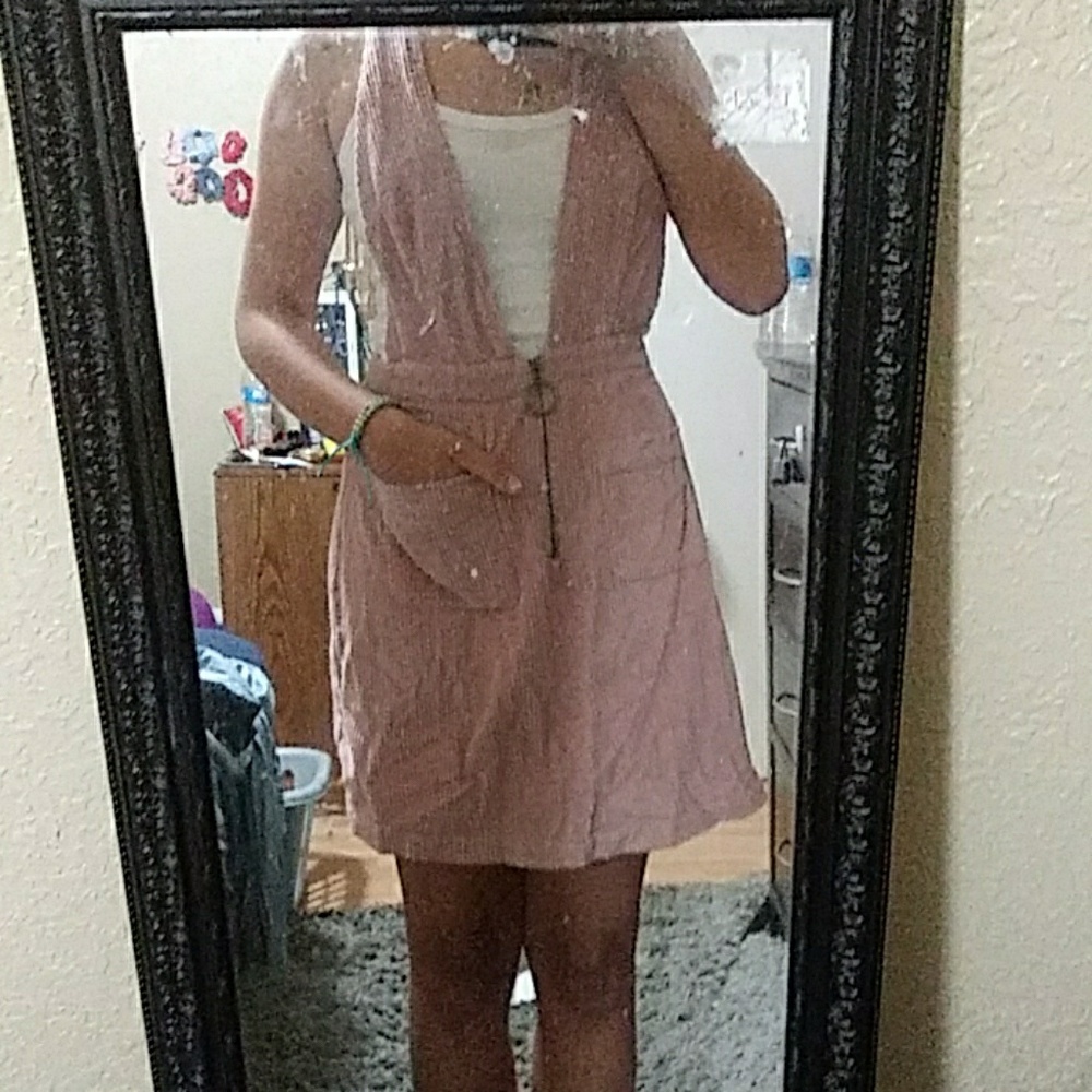 Overall skirt